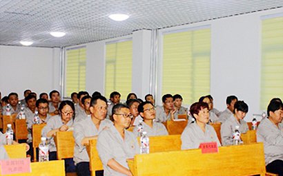 公司進(jìn)行工會(huì)委員會(huì)換屆選舉